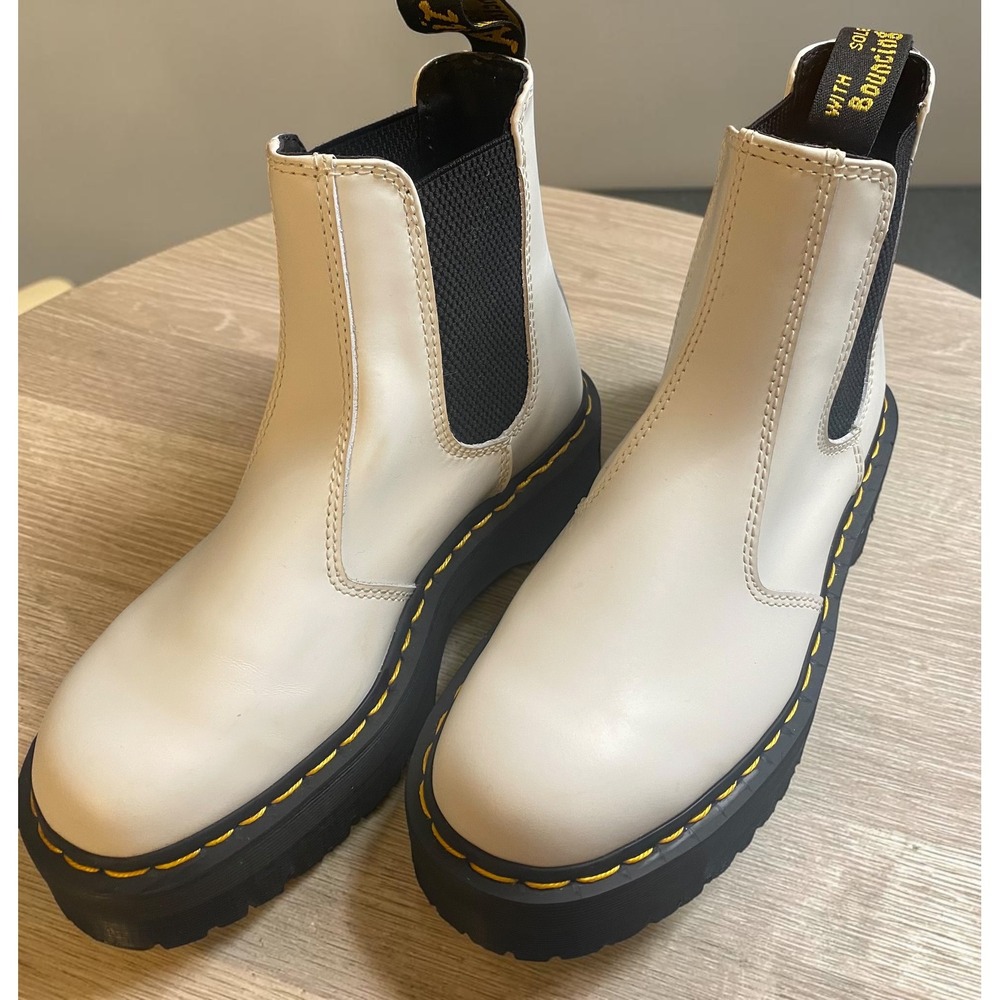 Dr. Martens Quad Chelsea White Platform Women Size 8 Combat Style Ankle Boot
